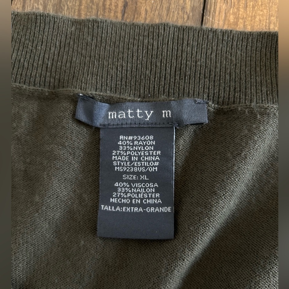 Matty M Olive Green Women’s VNeck Sweater with Side Slits Long Sleeve - Picture 10 of 11